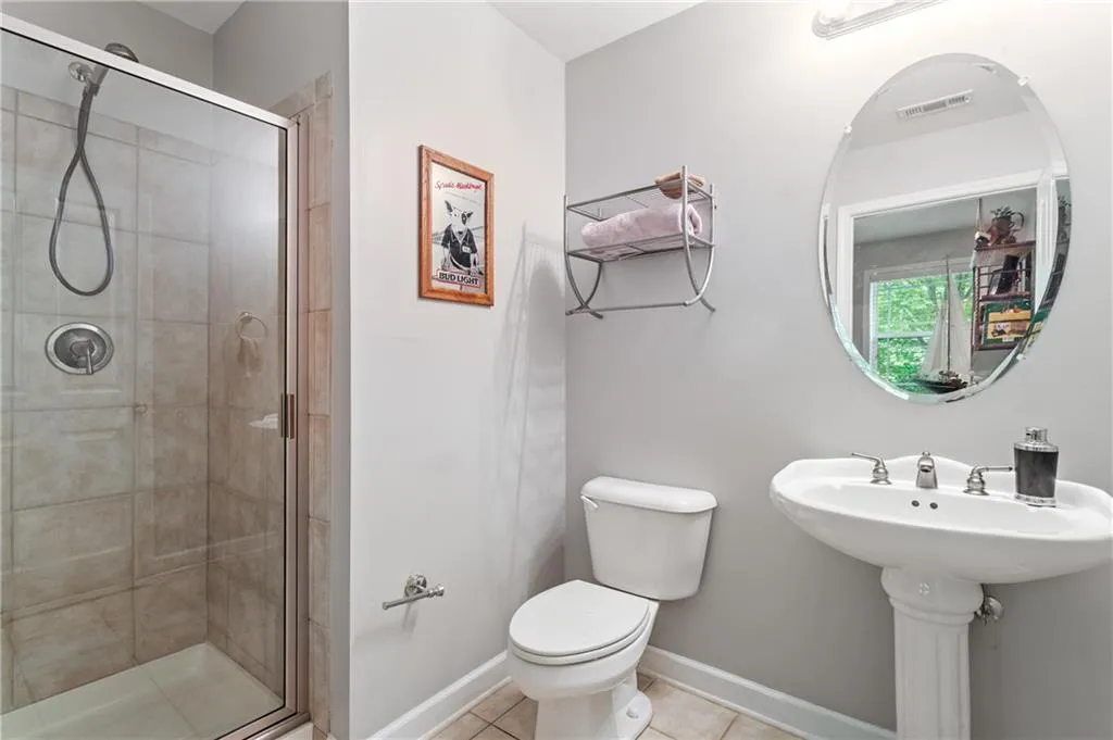 29 High Top Road, Atlanta, Georgia 30328, 3 Bedrooms Bedrooms, ,3 BathroomsBathrooms,Residential,Sold,29 High Top Road,7244955