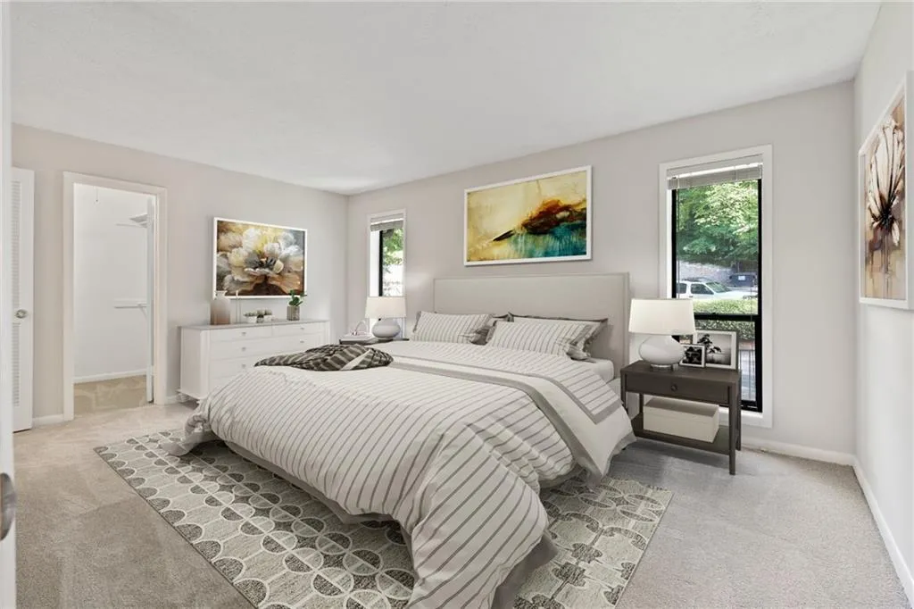 8740 Roswell Road Unit 3d, Sandy Springs, Georgia 30350, 3 Bedrooms Bedrooms, ,2 BathroomsBathrooms,Residential,Sold,8740 Roswell Road Unit 3d,6893851