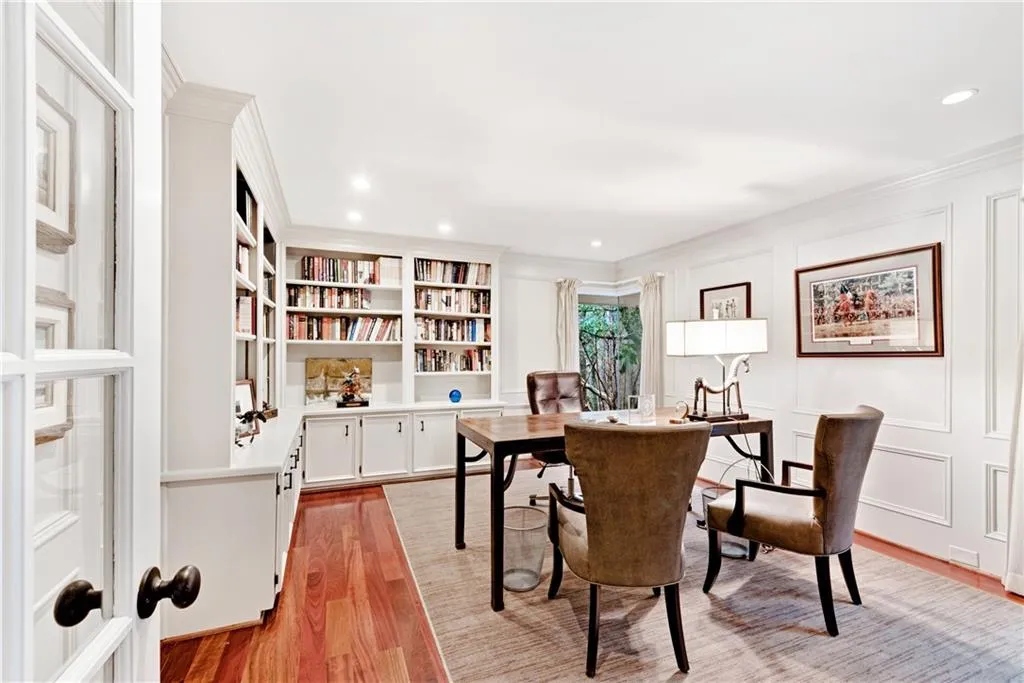 9615 Huntcliff Trace, Sandy Springs, Georgia 30350, 6 Bedrooms Bedrooms, ,5 BathroomsBathrooms,Residential,Sold,9615 Huntcliff Trace,6863764