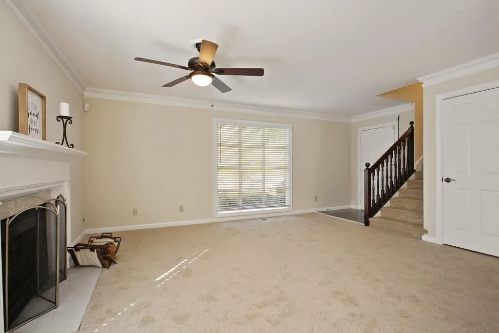 8923 Carroll Manor Drive, Sandy Springs, Georgia 30350, 3 Bedrooms Bedrooms, ,2 BathroomsBathrooms,Residential,Sold,8923 Carroll Manor Drive,6720459