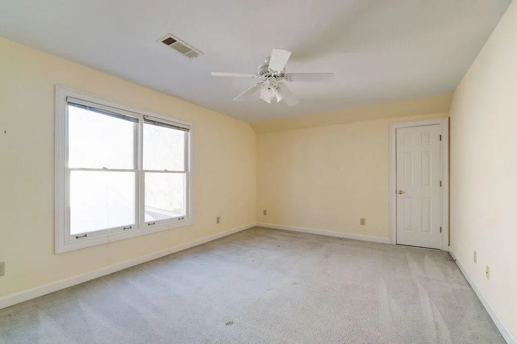 32 Ridgemere Trace, Sandy Springs, Georgia 30328, 5 Bedrooms Bedrooms, ,3 BathroomsBathrooms,Residential,Sold,32 Ridgemere Trace,5946452