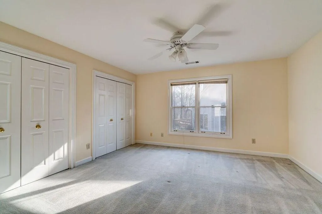 32 Ridgemere Trace, Sandy Springs, Georgia 30328, 5 Bedrooms Bedrooms, ,3 BathroomsBathrooms,Residential,Sold,32 Ridgemere Trace,5946452