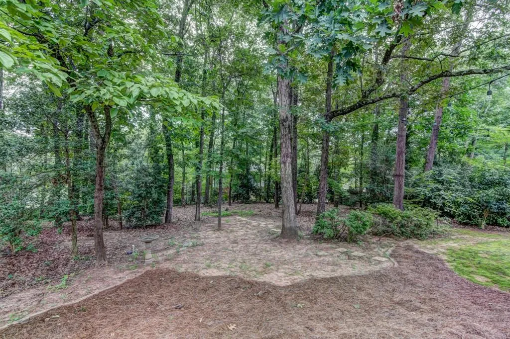 455 Glencourtney Drive, Sandy Springs, Georgia 30328, 3 Bedrooms Bedrooms, ,2 BathroomsBathrooms,Residential,Sold,455 Glencourtney Drive,5895622