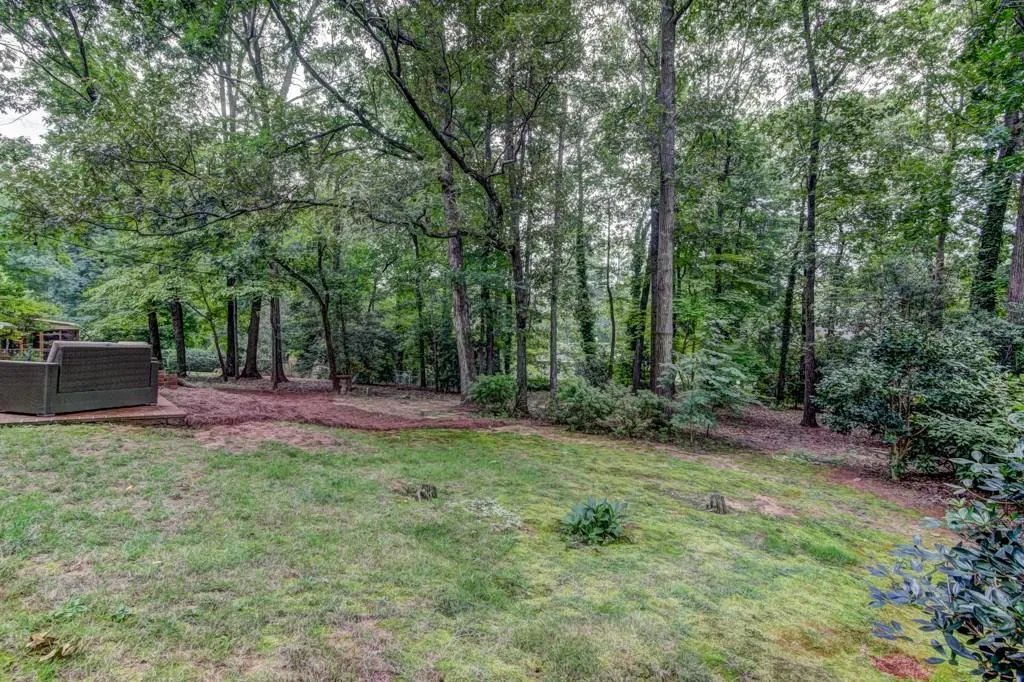 455 Glencourtney Drive, Sandy Springs, Georgia 30328, 3 Bedrooms Bedrooms, ,2 BathroomsBathrooms,Residential,Sold,455 Glencourtney Drive,5895622