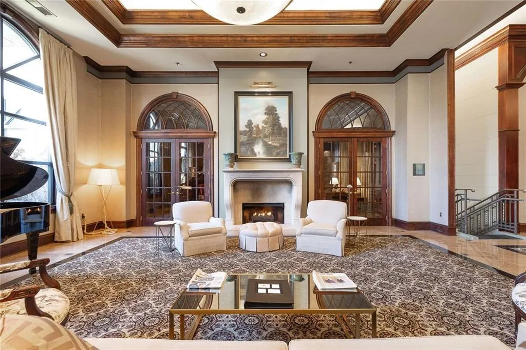 3334 Peachtree Road Ne Unit 905, Atlanta, Georgia 30326, 1 Bedroom Bedrooms, 0 ,1 BathroomBathrooms,Residential,For Sale,3334 Peachtree Road Ne Unit 905,7718094