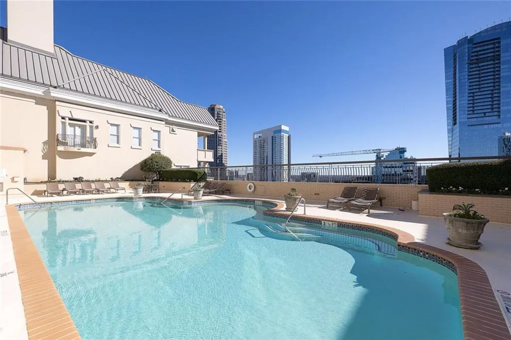 3334 Peachtree Road Ne Unit 905, Atlanta, Georgia 30326, 1 Bedroom Bedrooms, 0 ,1 BathroomBathrooms,Residential,For Sale,3334 Peachtree Road Ne Unit 905,7718094