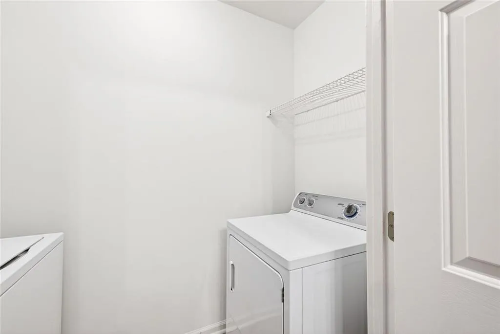 3334 Peachtree Road Ne Unit 905, Atlanta, Georgia 30326, 1 Bedroom Bedrooms, 0 ,1 BathroomBathrooms,Residential,For Sale,3334 Peachtree Road Ne Unit 905,7718094