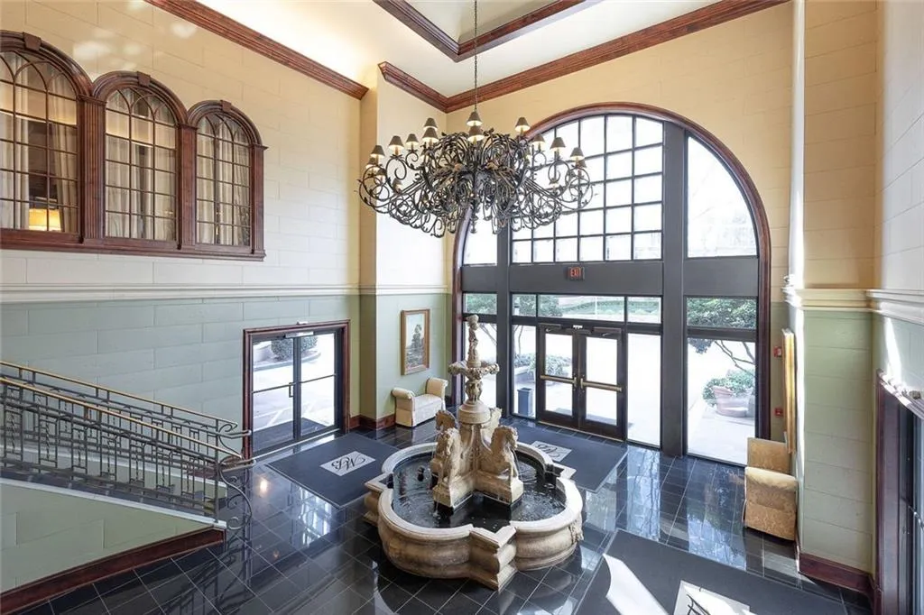 3334 Peachtree Road Ne Unit 905, Atlanta, Georgia 30326, 1 Bedroom Bedrooms, 0 ,1 BathroomBathrooms,Residential,For Sale,3334 Peachtree Road Ne Unit 905,7718094