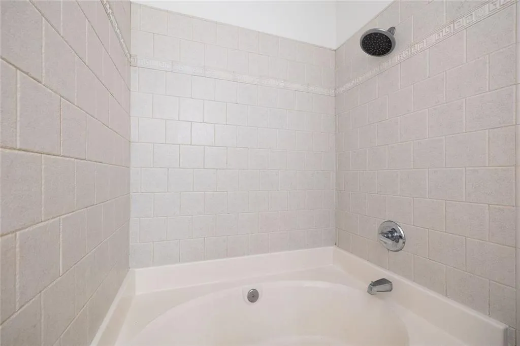 3334 Peachtree Road Ne Unit 905, Atlanta, Georgia 30326, 1 Bedroom Bedrooms, 0 ,1 BathroomBathrooms,Residential,For Sale,3334 Peachtree Road Ne Unit 905,7718094