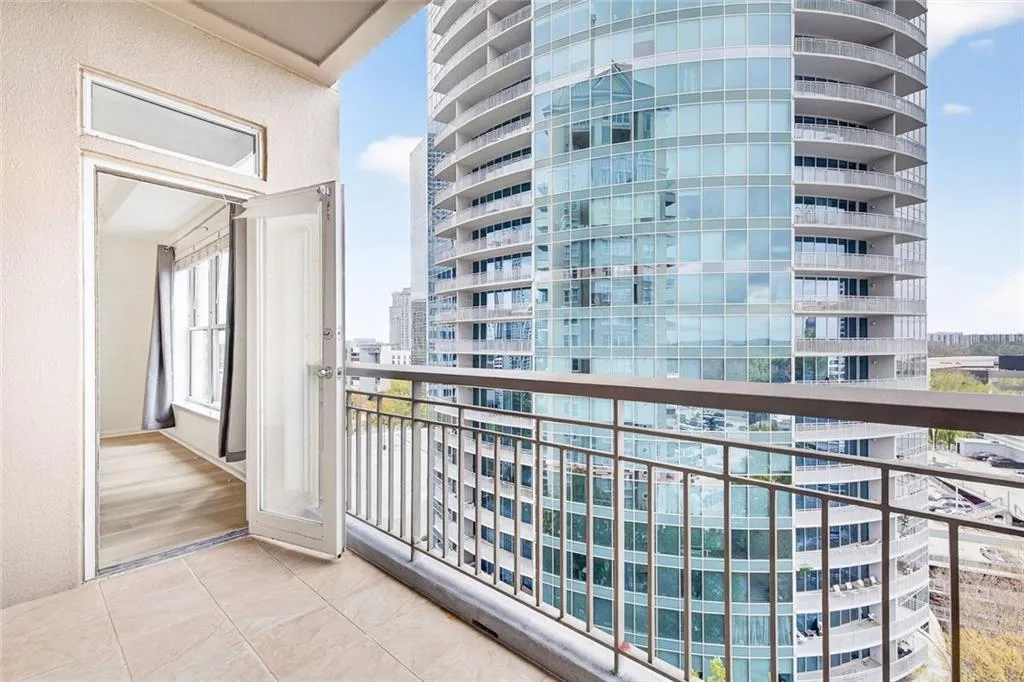 3334 Peachtree Road Ne Unit 905, Atlanta, Georgia 30326, 1 Bedroom Bedrooms, 0 ,1 BathroomBathrooms,Residential,For Sale,3334 Peachtree Road Ne Unit 905,7718094