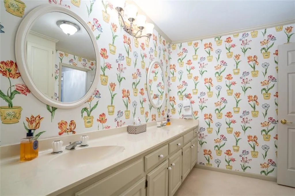 8660 The 5th Green, Sandy Springs, Georgia 30350, 4 Bedrooms Bedrooms, ,3 BathroomsBathrooms,Residential,Sold,8660 The 5th Green,6977446