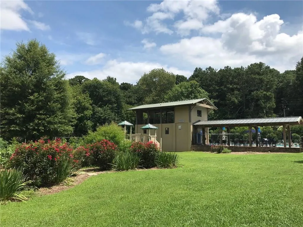 8660 The 5th Green, Sandy Springs, Georgia 30350, 4 Bedrooms Bedrooms, ,3 BathroomsBathrooms,Residential,Sold,8660 The 5th Green,6977446