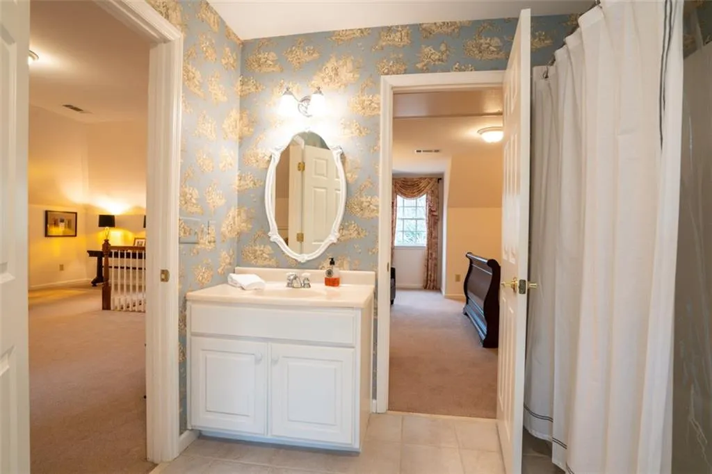 8660 The 5th Green, Sandy Springs, Georgia 30350, 4 Bedrooms Bedrooms, ,3 BathroomsBathrooms,Residential,Sold,8660 The 5th Green,6977446