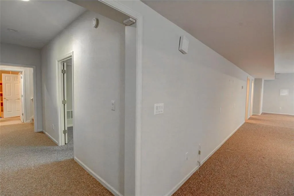 305 Hunting View Court, Sandy Springs, Georgia 30328, 4 Bedrooms Bedrooms, ,4 BathroomsBathrooms,Residential,Sold,305 Hunting View Court,7195680