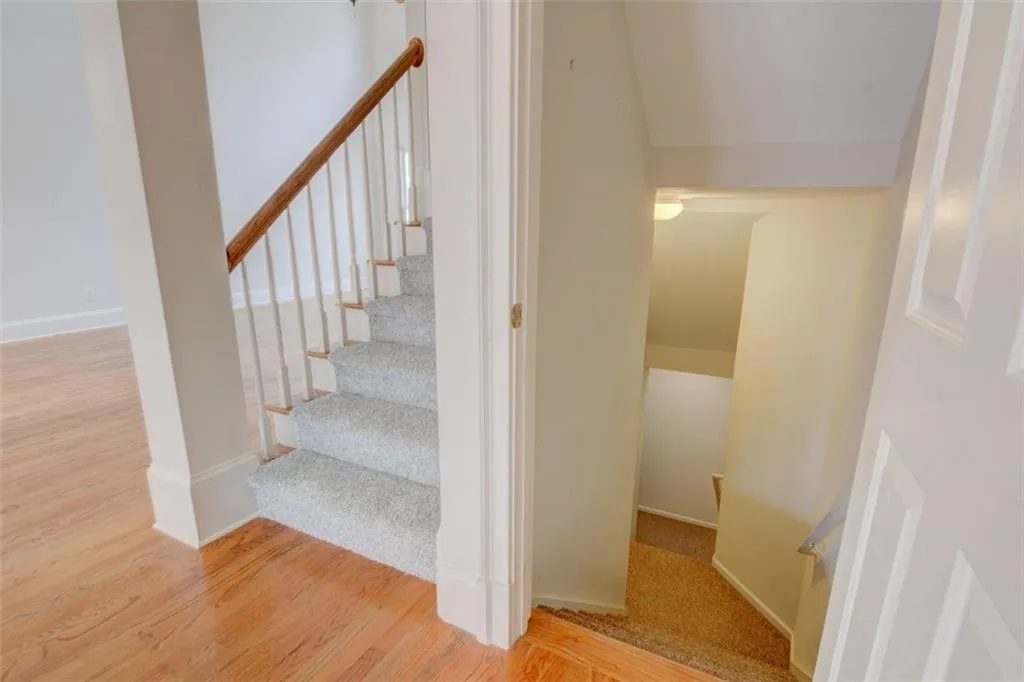 305 Hunting View Court, Sandy Springs, Georgia 30328, 4 Bedrooms Bedrooms, ,4 BathroomsBathrooms,Residential,Sold,305 Hunting View Court,7195680