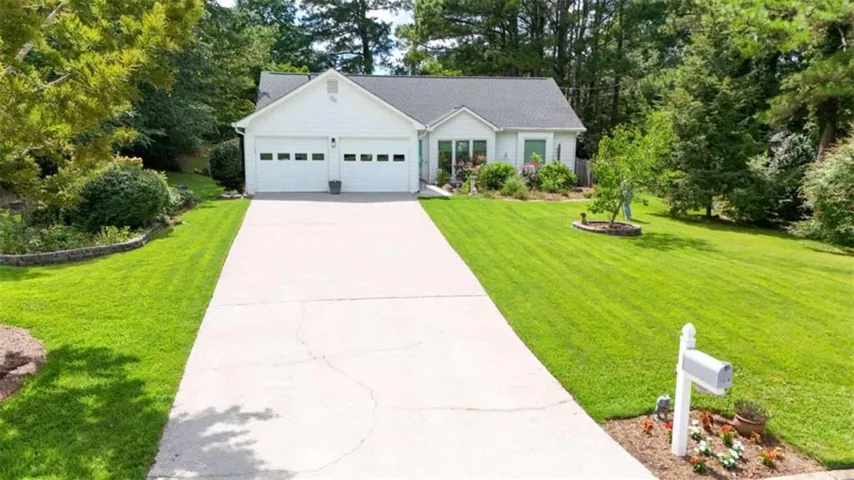 1215 Brookton Drive, Dacula, Georgia 30019