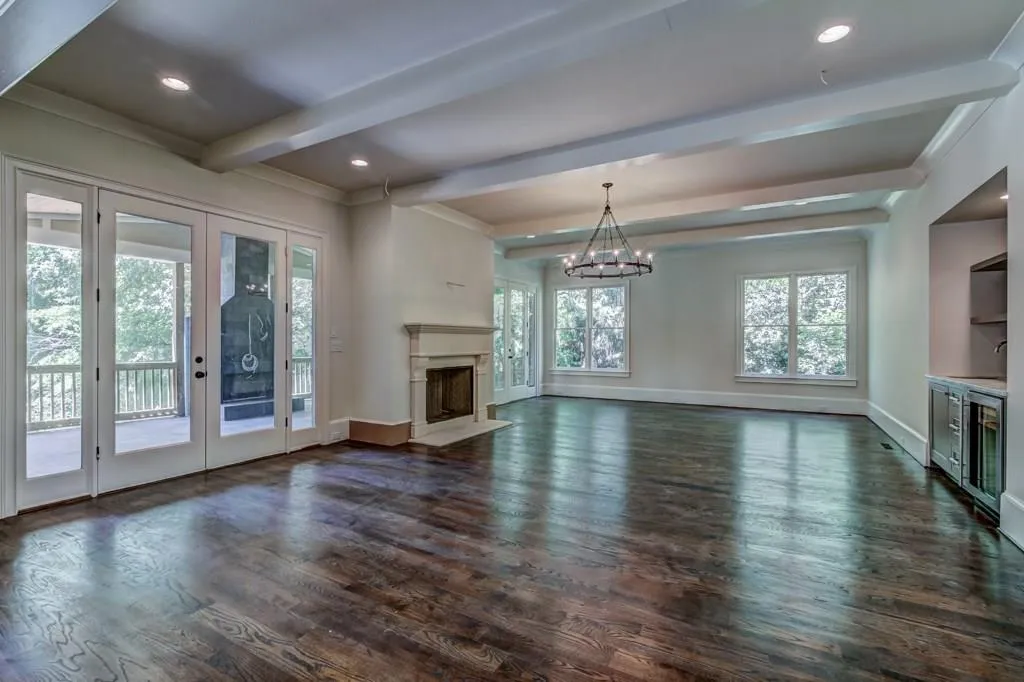 4732 E Conway Drive Nw, Atlanta, Georgia 30327, 5 Bedrooms Bedrooms, ,5 BathroomsBathrooms,Residential,Sold,4732 E Conway Drive Nw,5843659