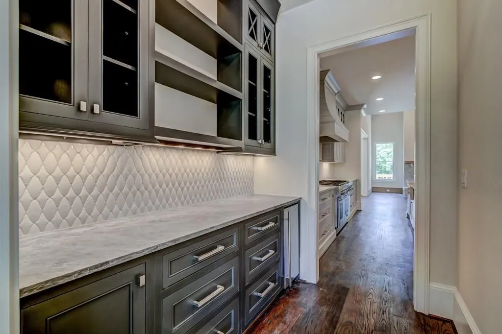 4732 E Conway Drive Nw, Atlanta, Georgia 30327, 5 Bedrooms Bedrooms, ,5 BathroomsBathrooms,Residential,Sold,4732 E Conway Drive Nw,5843659