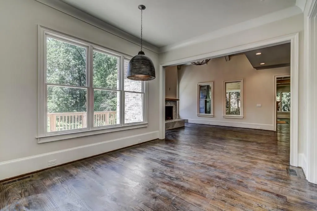 4732 E Conway Drive Nw, Atlanta, Georgia 30327, 5 Bedrooms Bedrooms, ,5 BathroomsBathrooms,Residential,Sold,4732 E Conway Drive Nw,5843659