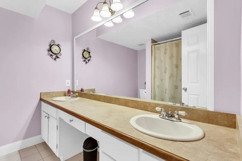 6851 Roswell Road Unit H-30, Sandy Springs, Georgia 30328, 2 Bedrooms Bedrooms, ,2 BathroomsBathrooms,Residential,Sold,6851 Roswell Road Unit H-30,7126744