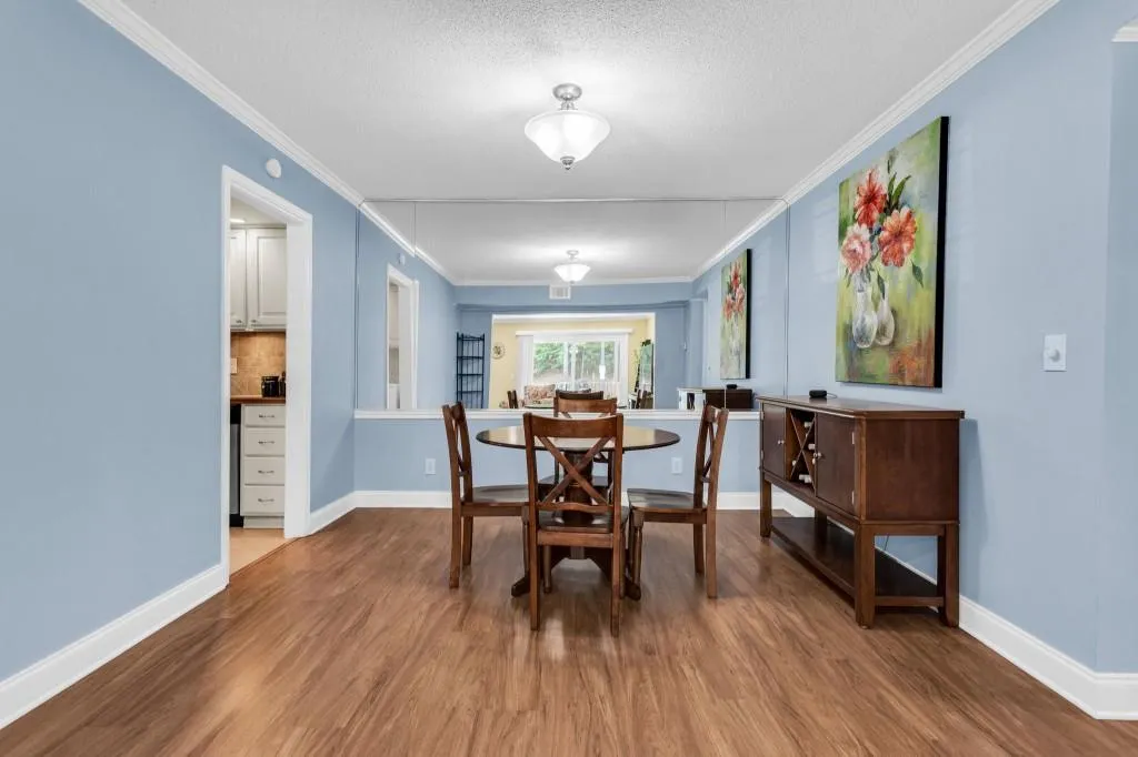 6851 Roswell Road Unit H-30, Sandy Springs, Georgia 30328, 2 Bedrooms Bedrooms, ,2 BathroomsBathrooms,Residential,Sold,6851 Roswell Road Unit H-30,7126744