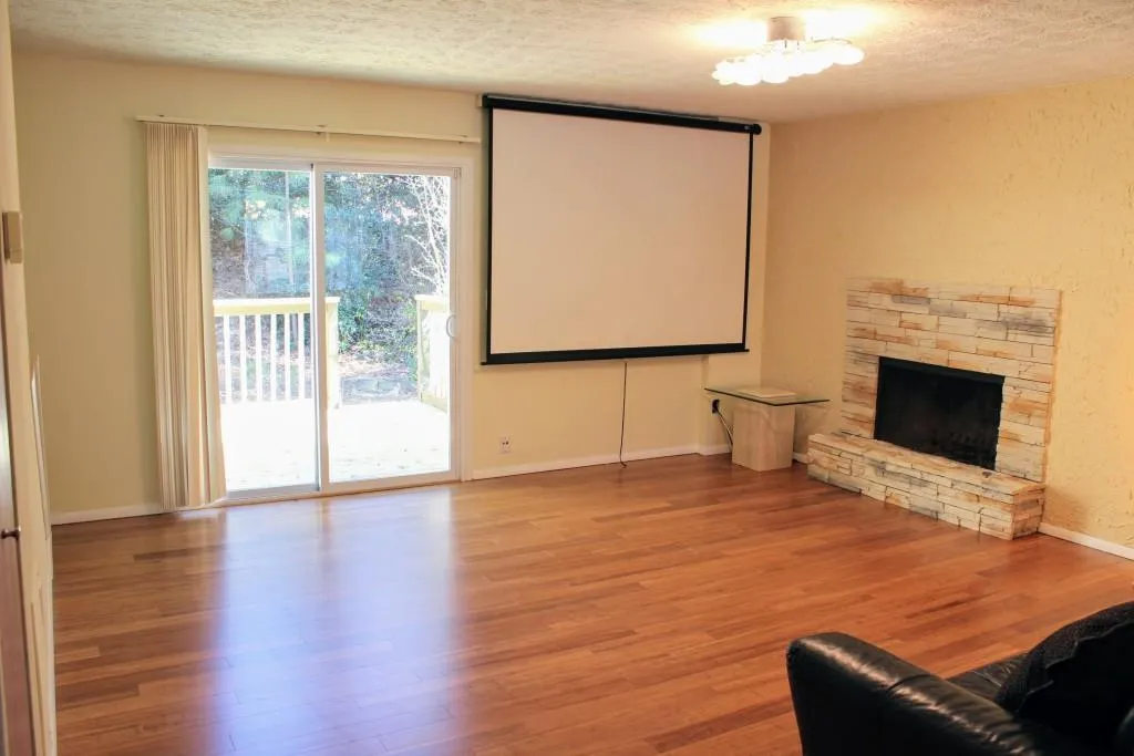 8837 Applegate Lane Unit 8837, Atlanta, Georgia 30350, 2 Bedrooms Bedrooms, ,2 BathroomsBathrooms,Residential,Sold,8837 Applegate Lane Unit 8837,5971848
