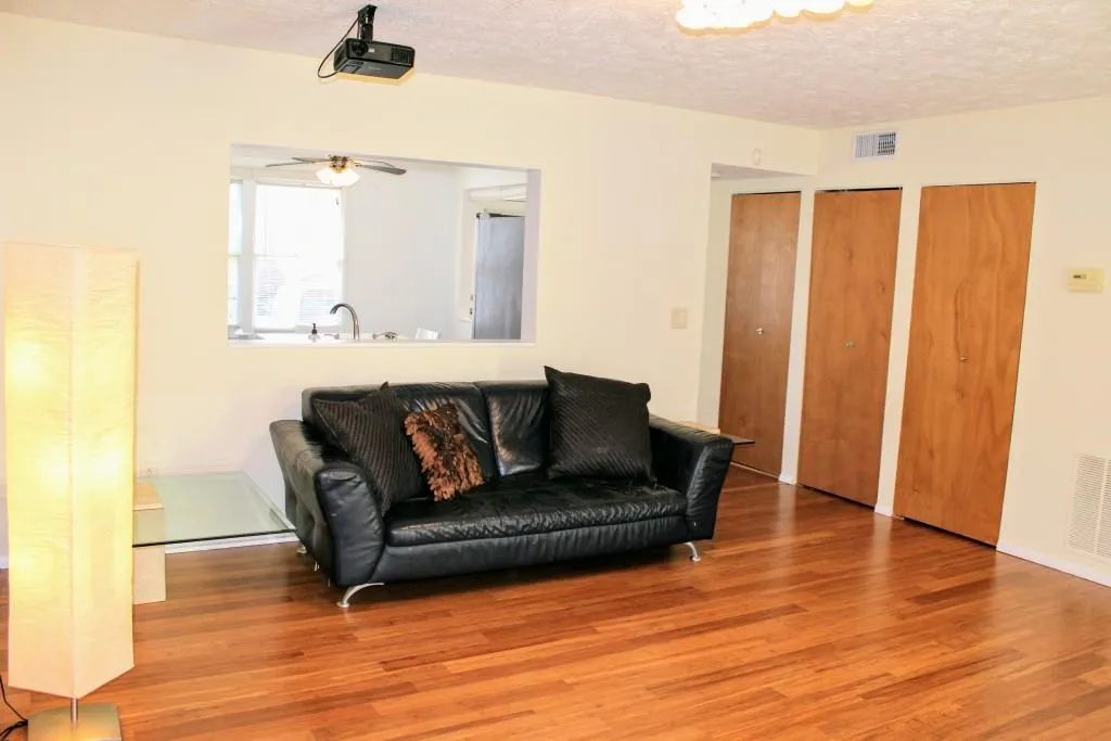8837 Applegate Lane Unit 8837, Atlanta, Georgia 30350, 2 Bedrooms Bedrooms, ,2 BathroomsBathrooms,Residential,Sold,8837 Applegate Lane Unit 8837,5971848