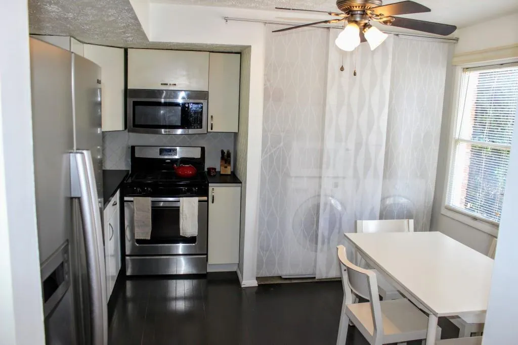 8837 Applegate Lane Unit 8837, Atlanta, Georgia 30350, 2 Bedrooms Bedrooms, ,2 BathroomsBathrooms,Residential,Sold,8837 Applegate Lane Unit 8837,5971848