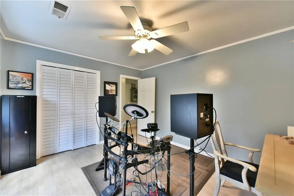 6736 Ridge Mill Lane, Atlanta, Georgia 30328, 4 Bedrooms Bedrooms, ,2 BathroomsBathrooms,Residential,Sold,6736 Ridge Mill Lane,5816276