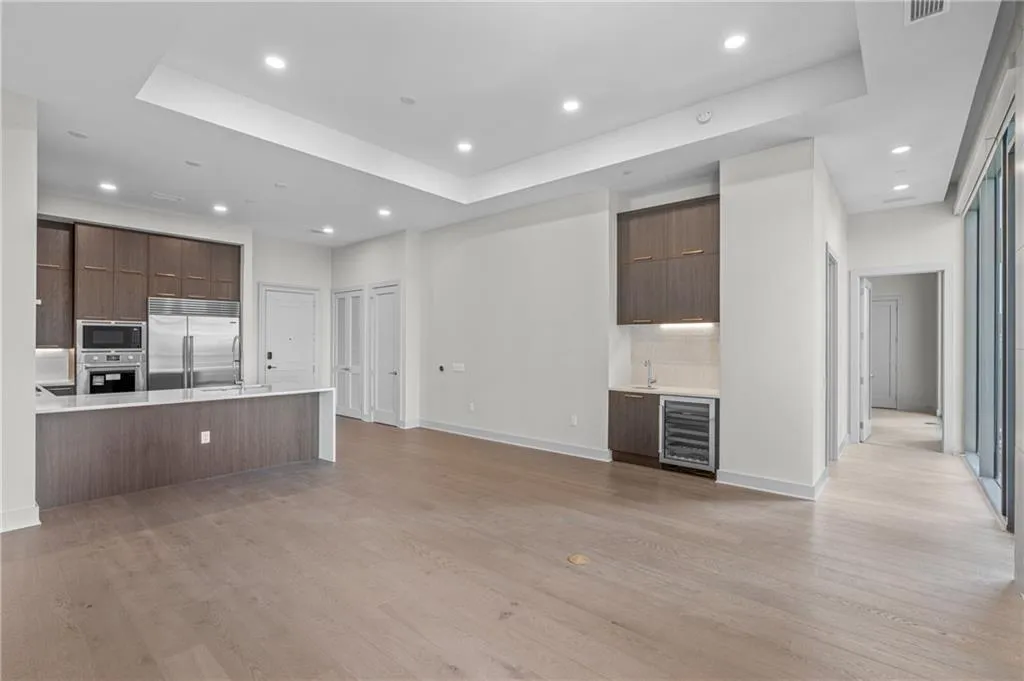 40 12th Street Ne Unit 1901, Atlanta, Georgia 30309, 2 Bedrooms Bedrooms, ,2 BathroomsBathrooms,Residential,For Sale,40 12th Street Ne Unit 1901,7374340