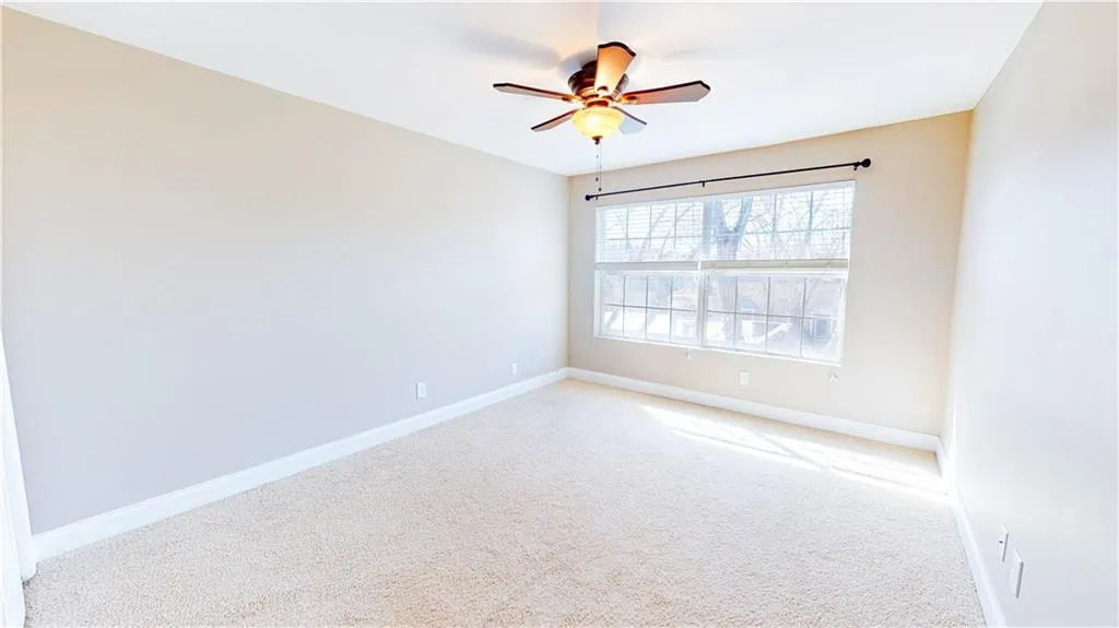 6980 Roswell Road Unit K8, Sandy Springs, Georgia 30328, 2 Bedrooms Bedrooms, ,2 BathroomsBathrooms,Residential,Sold,6980 Roswell Road Unit K8,7021329