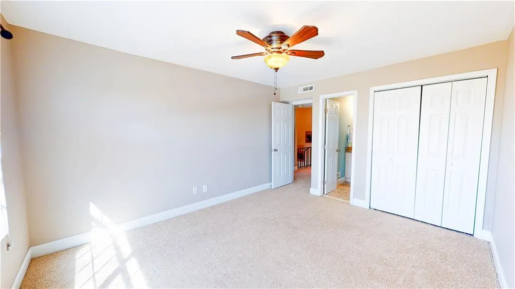 6980 Roswell Road Unit K8, Sandy Springs, Georgia 30328, 2 Bedrooms Bedrooms, ,2 BathroomsBathrooms,Residential,Sold,6980 Roswell Road Unit K8,7021329