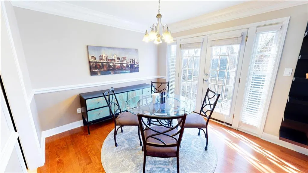 6980 Roswell Road Unit K8, Sandy Springs, Georgia 30328, 2 Bedrooms Bedrooms, ,2 BathroomsBathrooms,Residential,Sold,6980 Roswell Road Unit K8,7021329