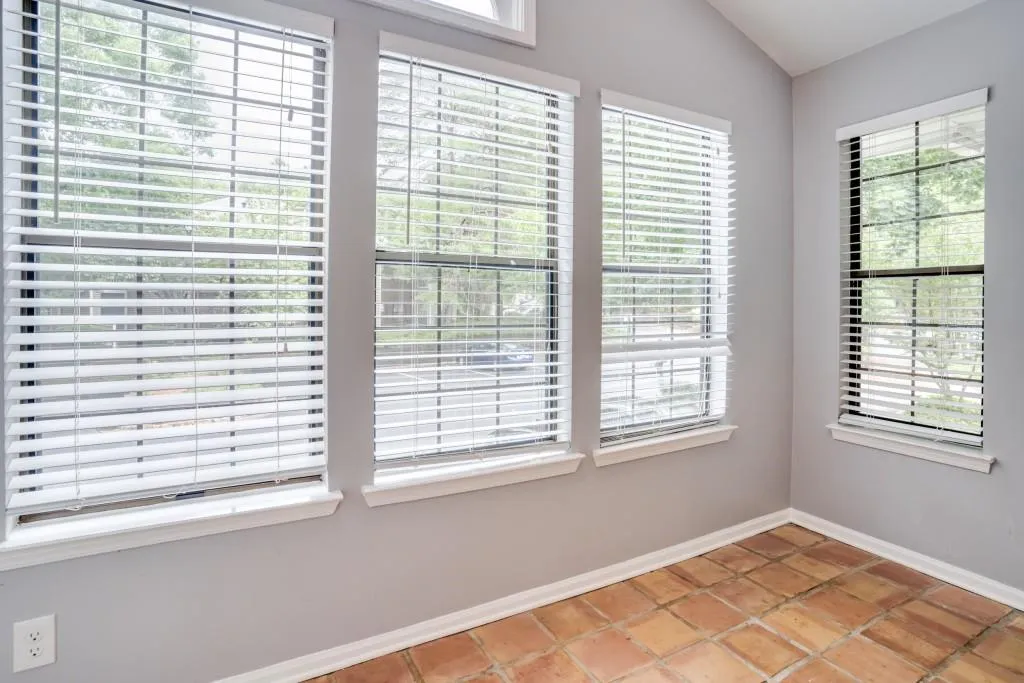 619 Barrington Hills Drive, Sandy Springs, Georgia 30350, 1 Bedroom Bedrooms, ,1 BathroomBathrooms,Residential,Sold,619 Barrington Hills Drive,7235234