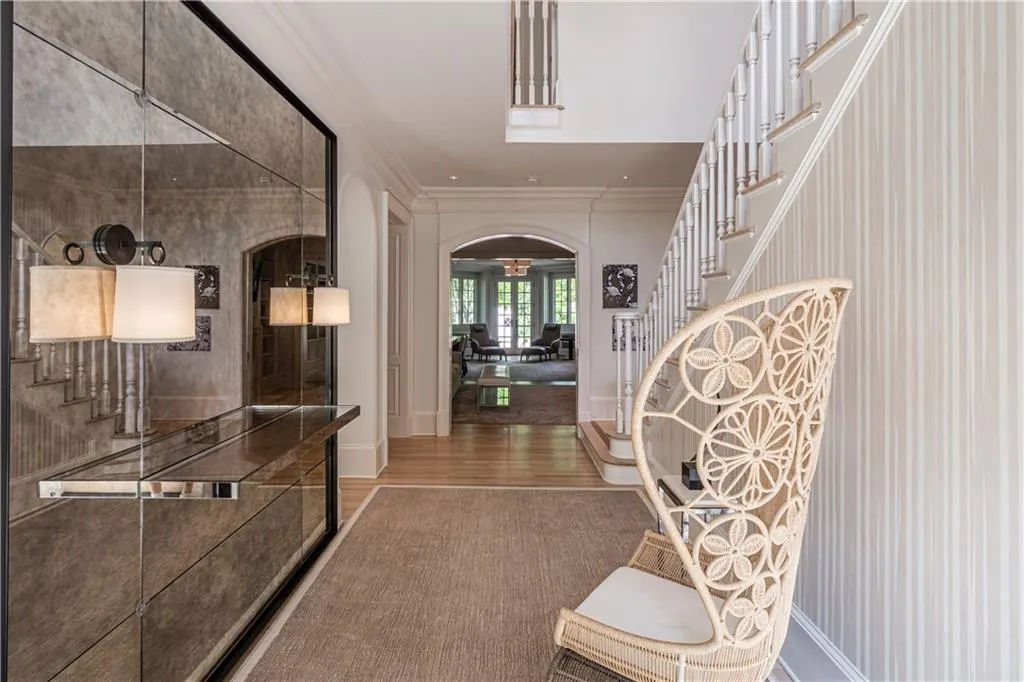 10 W Andrews Drive Nw, Atlanta, Georgia 30305, 6 Bedrooms Bedrooms, ,7 BathroomsBathrooms,Residential,Sold,10 W Andrews Drive Nw,6713871