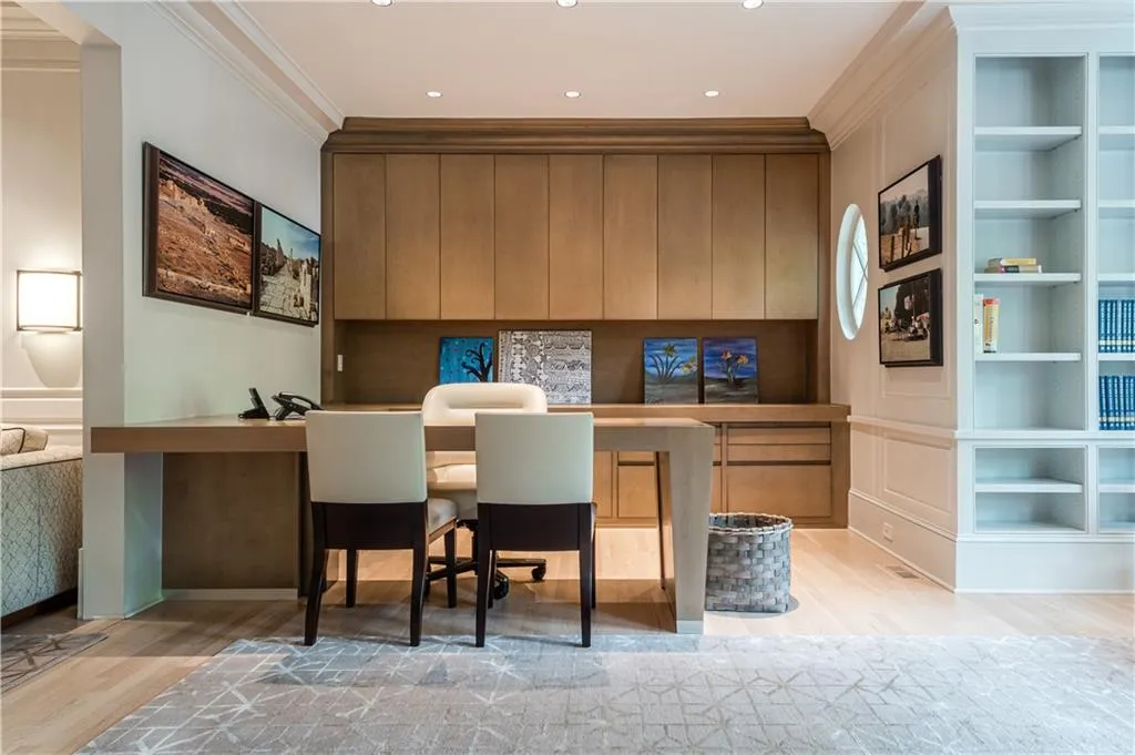 10 W Andrews Drive Nw, Atlanta, Georgia 30305, 6 Bedrooms Bedrooms, ,7 BathroomsBathrooms,Residential,Sold,10 W Andrews Drive Nw,6713871