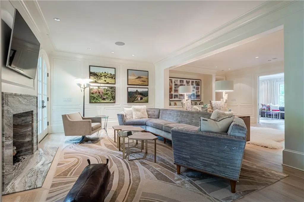 10 W Andrews Drive Nw, Atlanta, Georgia 30305, 6 Bedrooms Bedrooms, ,7 BathroomsBathrooms,Residential,Sold,10 W Andrews Drive Nw,6713871