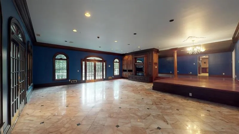 7097 Riverside Drive, Sandy Springs, Georgia 30328, 4 Bedrooms Bedrooms, ,3 BathroomsBathrooms,Residential,Sold,7097 Riverside Drive,6650806