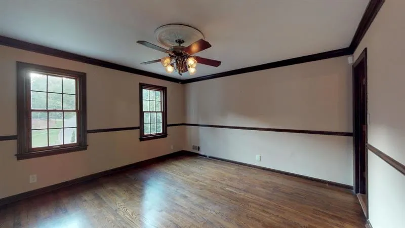 7097 Riverside Drive, Sandy Springs, Georgia 30328, 4 Bedrooms Bedrooms, ,3 BathroomsBathrooms,Residential,Sold,7097 Riverside Drive,6650806