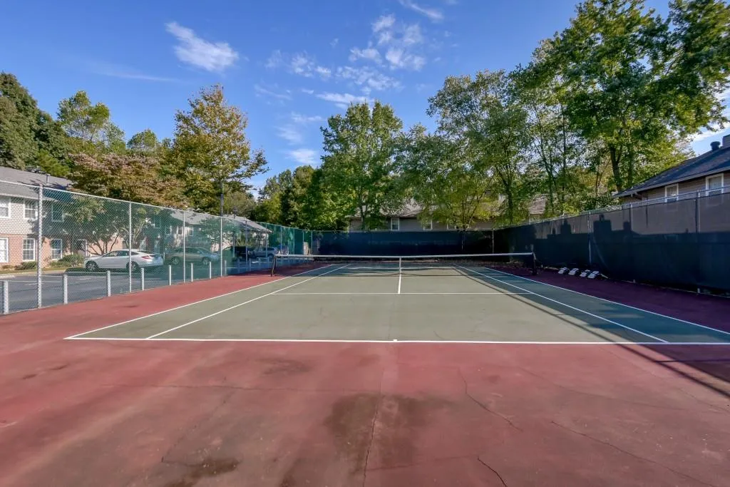 7750 Roswell Road Unit 10h, Atlanta, Georgia 30350, 2 Bedrooms Bedrooms, ,1 BathroomBathrooms,Residential,Sold,7750 Roswell Road Unit 10h,5601949