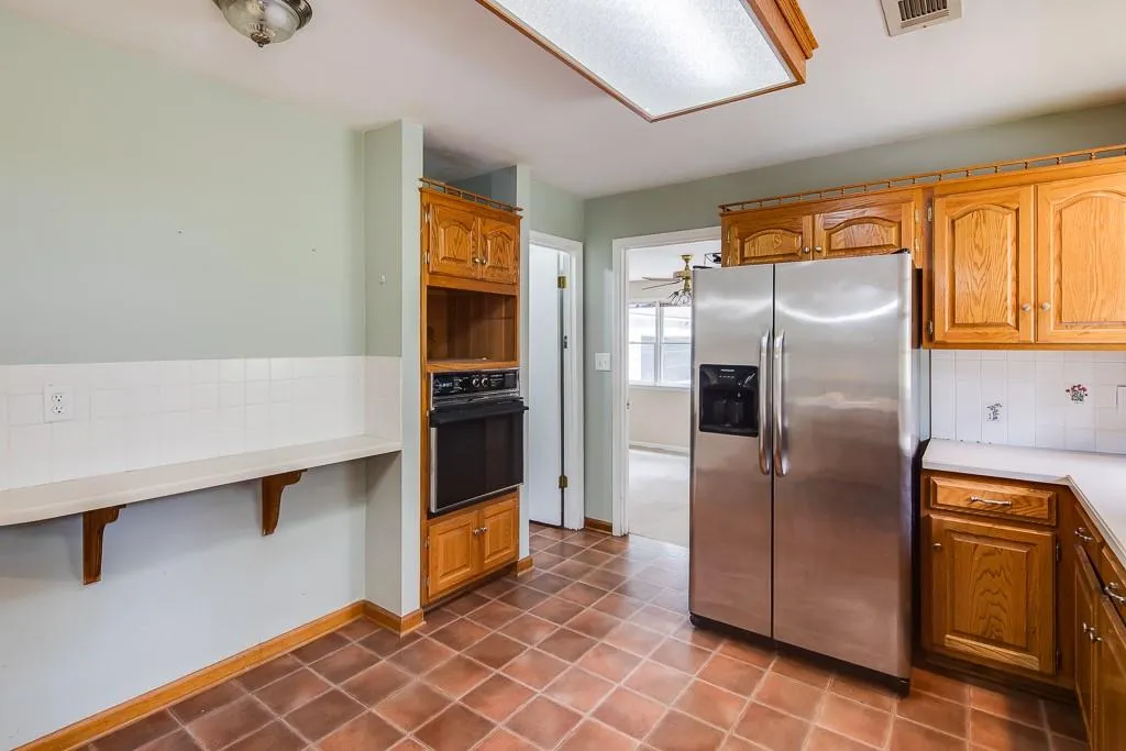 774 Starlight Lane, Atlanta, Georgia 30342, 4 Bedrooms Bedrooms, ,3 BathroomsBathrooms,Residential,Sold,774 Starlight Lane,6634155