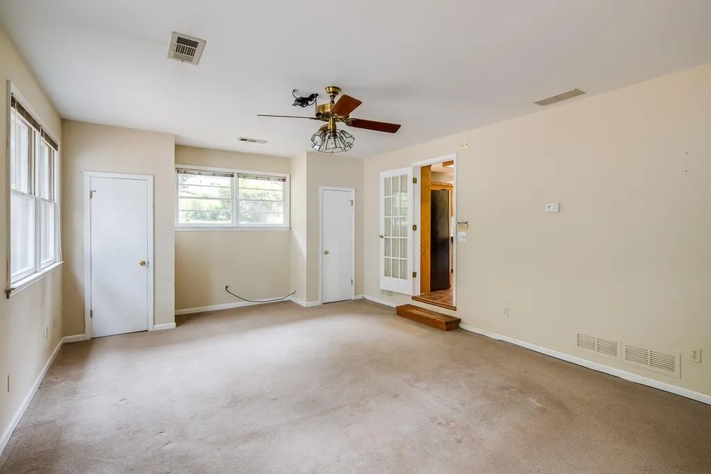 774 Starlight Lane, Atlanta, Georgia 30342, 4 Bedrooms Bedrooms, ,3 BathroomsBathrooms,Residential,Sold,774 Starlight Lane,6634155