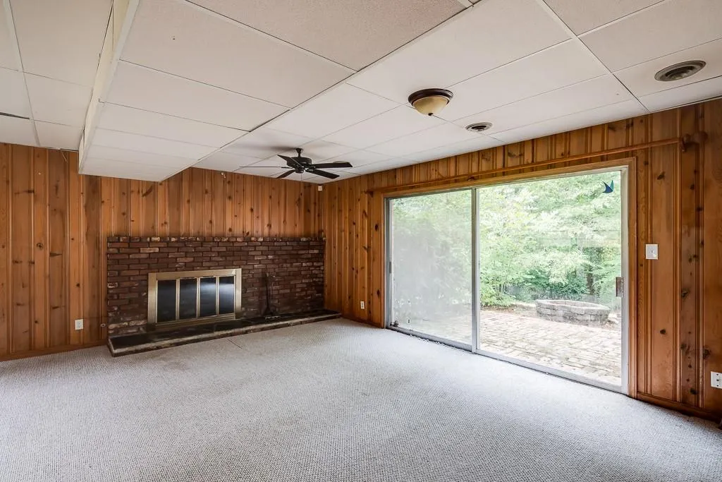 774 Starlight Lane, Atlanta, Georgia 30342, 4 Bedrooms Bedrooms, ,3 BathroomsBathrooms,Residential,Sold,774 Starlight Lane,6634155