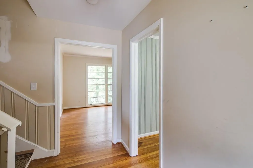 774 Starlight Lane, Atlanta, Georgia 30342, 4 Bedrooms Bedrooms, ,3 BathroomsBathrooms,Residential,Sold,774 Starlight Lane,6634155