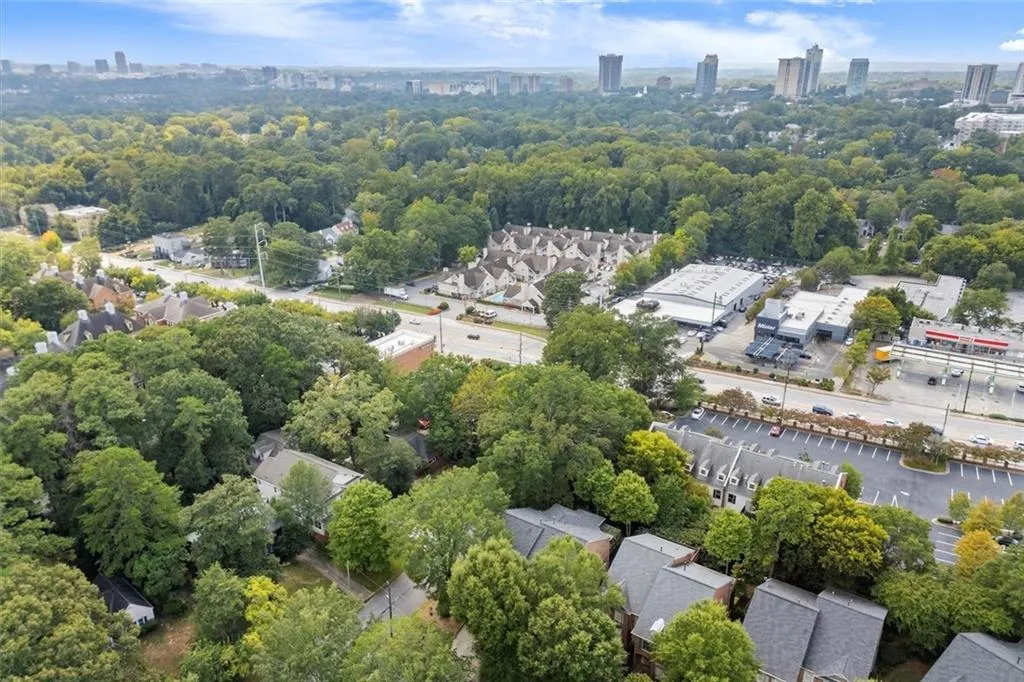 604 Timm Valley Road Ne Unit A, Atlanta, Georgia 30305, 3 Bedrooms Bedrooms, ,3 BathroomsBathrooms,Residential,For Sale,604 Timm Valley Road Ne Unit A,7650377