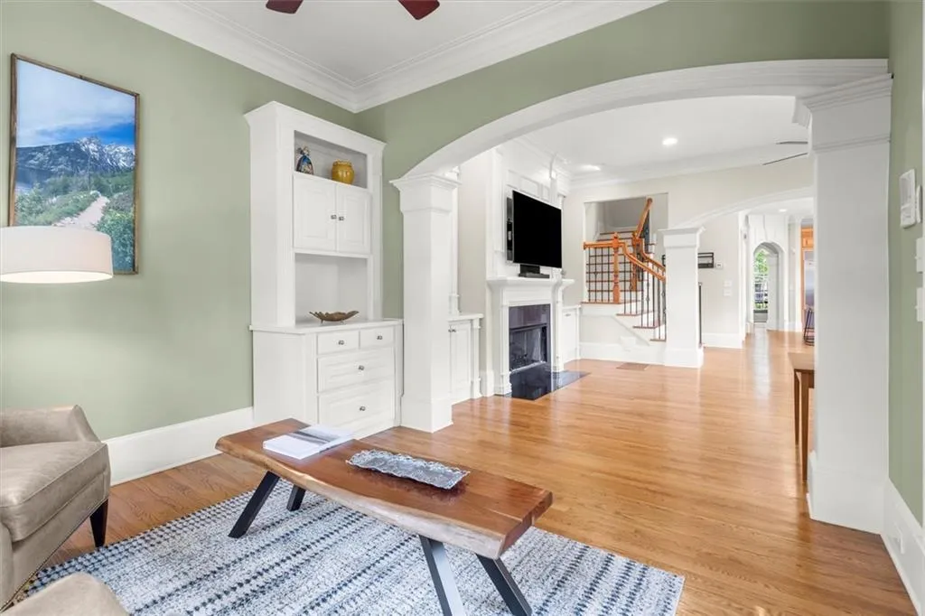 604 Timm Valley Road Ne Unit A, Atlanta, Georgia 30305, 3 Bedrooms Bedrooms, ,3 BathroomsBathrooms,Residential,For Sale,604 Timm Valley Road Ne Unit A,7650377