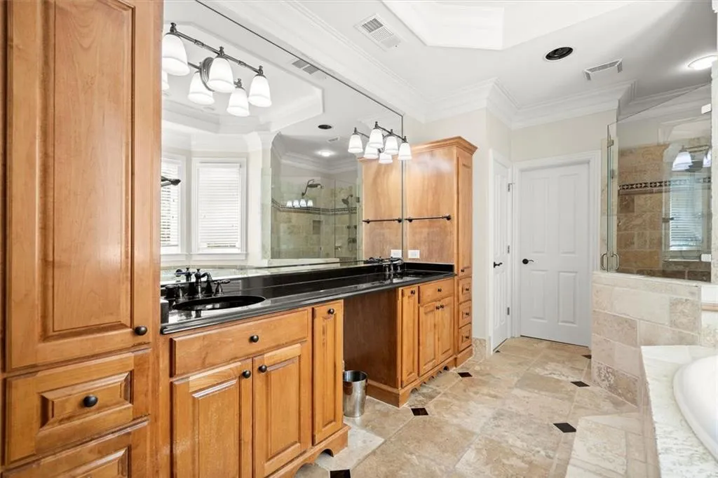 604 Timm Valley Road Ne Unit A, Atlanta, Georgia 30305, 3 Bedrooms Bedrooms, ,3 BathroomsBathrooms,Residential,For Sale,604 Timm Valley Road Ne Unit A,7650377