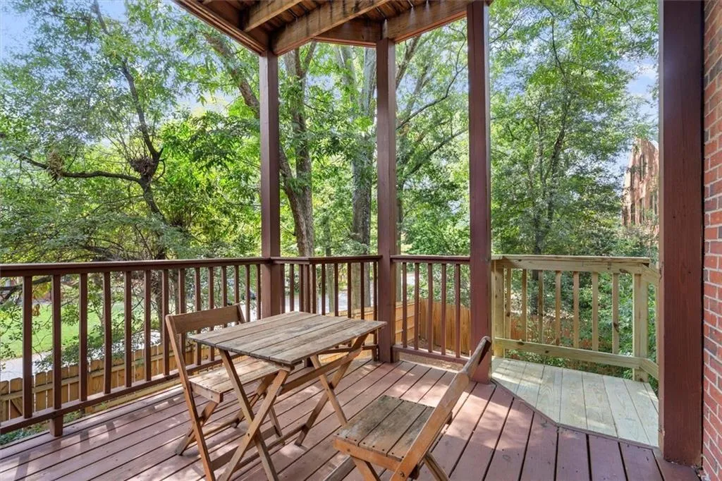 604 Timm Valley Road Ne Unit A, Atlanta, Georgia 30305, 3 Bedrooms Bedrooms, ,3 BathroomsBathrooms,Residential,For Sale,604 Timm Valley Road Ne Unit A,7650377