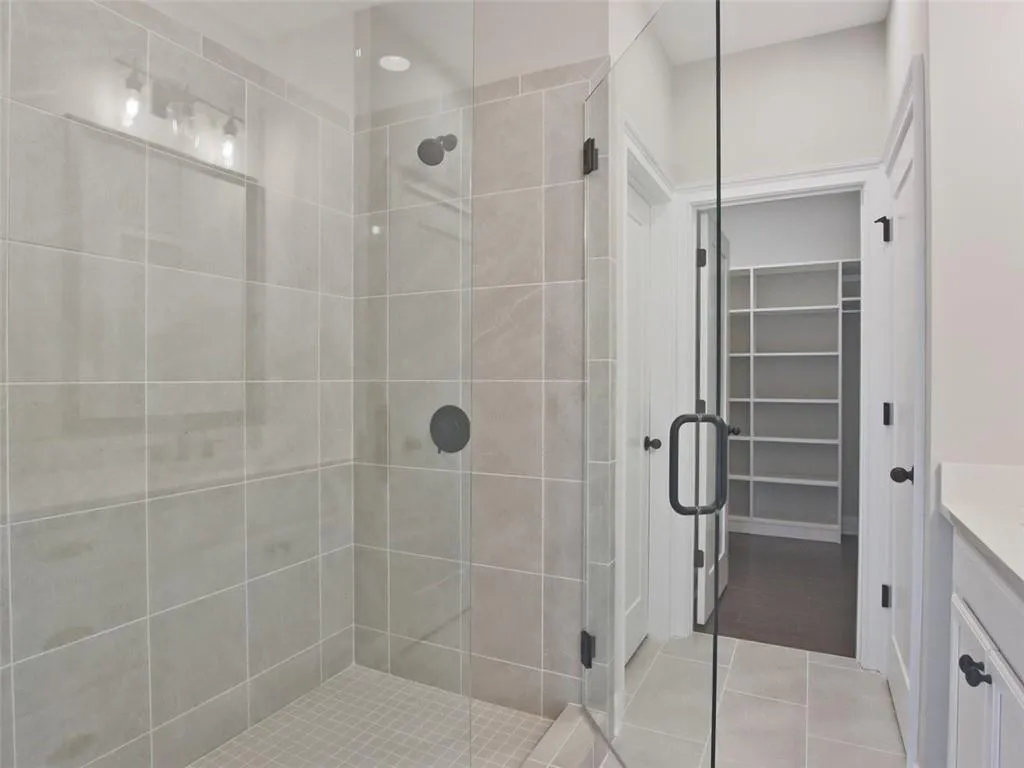 6642 Sterling Drive Unit 675, Sandy Springs, Georgia 30328, 3 Bedrooms Bedrooms, ,4 BathroomsBathrooms,Residential,Sold,6642 Sterling Drive Unit 675,6897901