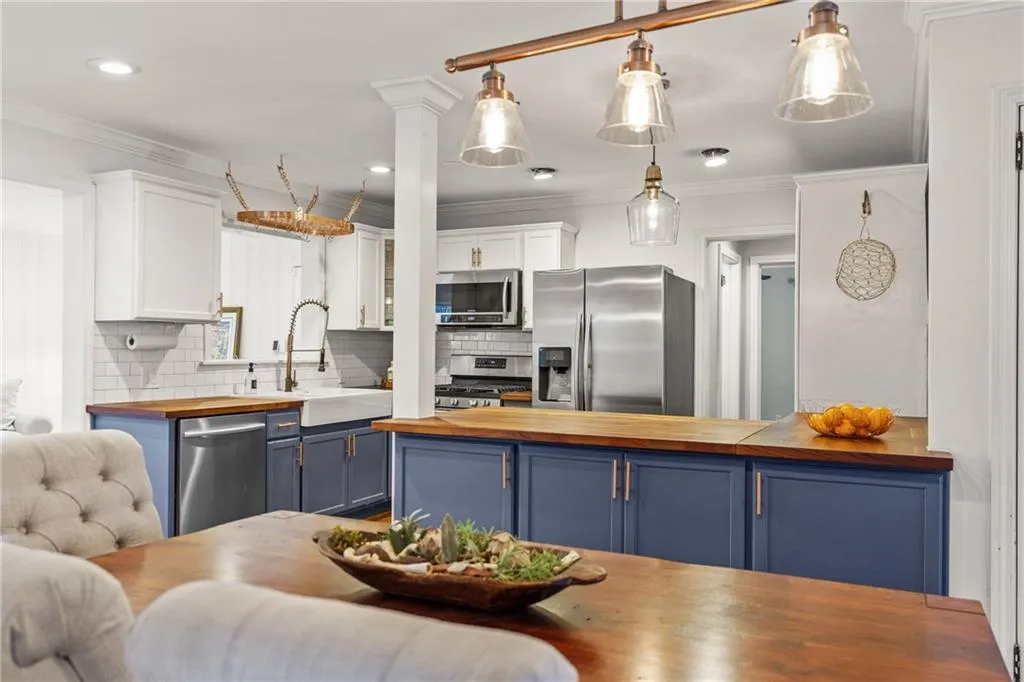 Stainless steel appliances in your beautiful kitchen